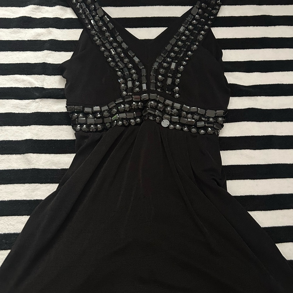 Chic Black Embellished Women's Tank Top